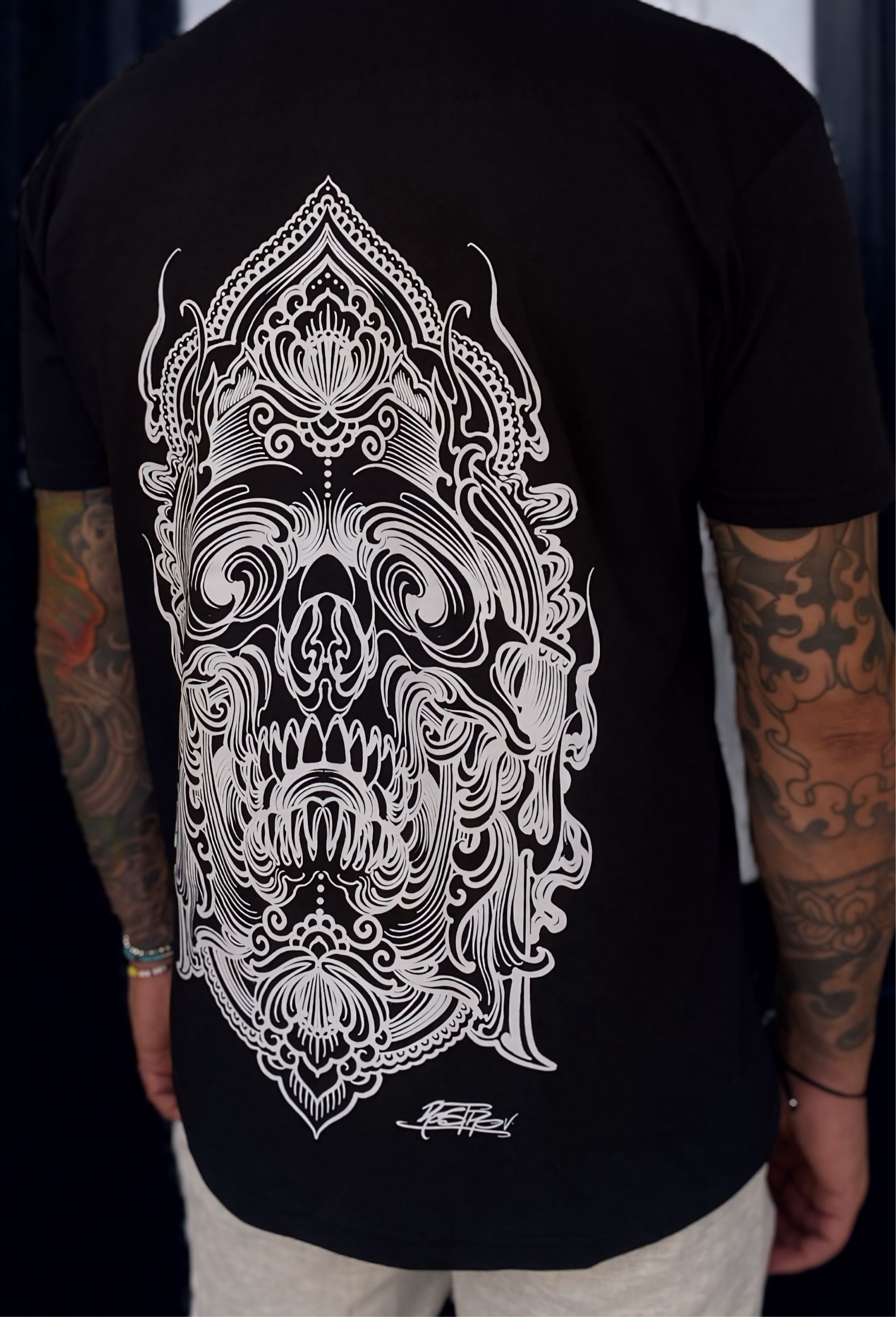 Camiseta negra Skull